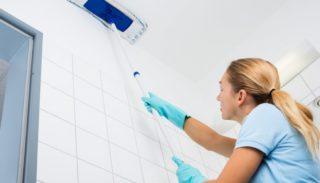 Как отмыть от сажи потолочную плитку