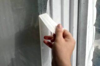 Простые и быстрые способы оттереть наклейку со стекла окна