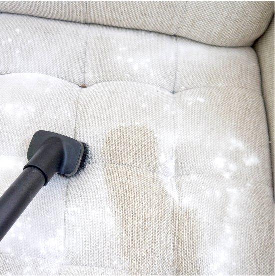 Как и чем почистить обивку дивана в домашних условиях